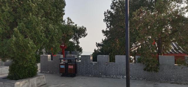 爱自己。，爱自己是终生浪漫的开始,所有的不期而遇都在路上（《爱自己》图片）