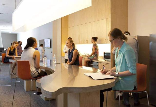 西交利物浦大学是211还是985，西交利物浦大学是211大学吗（西交利物浦大学是个什么样的大学）