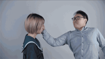 对,让阴就是转晴这种你听了,会忍不住想给那女的哄女回复一个大嘴巴子