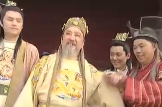 穿越时空系列剧，关于穿越的电视剧（国产第一穿越剧《穿越时空的爱恋》）