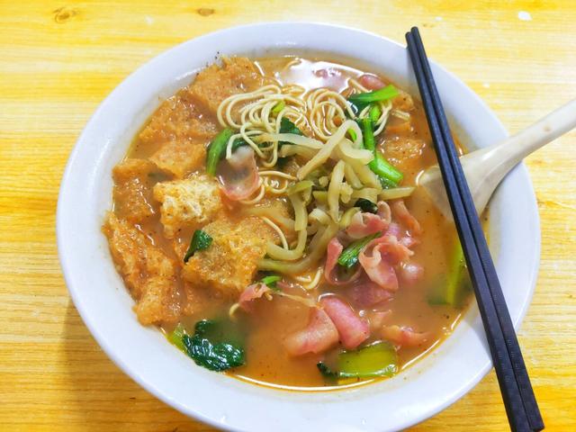 城南花已开下一句，城南花已开愿君安常在什么意思（城南花已开）