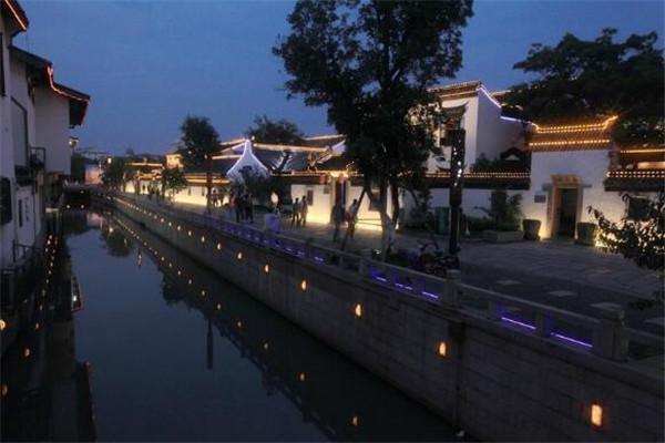 上海旅游景点排名前十，上海旅游景点怎么排名（上海十大免费著名的旅游景点）