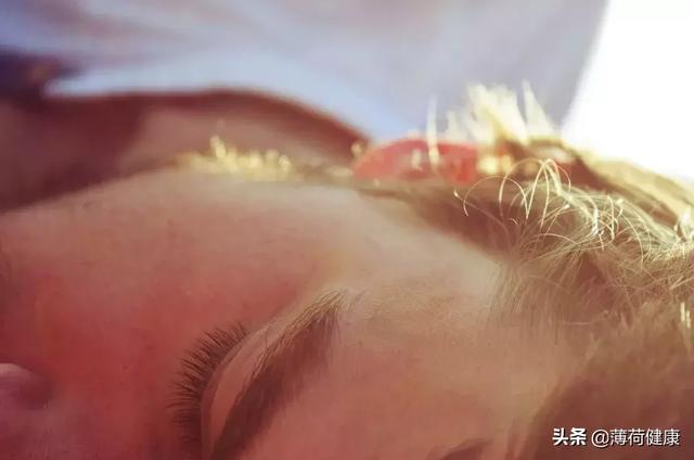 快速助眠方法，快速入睡黑科技：这8个小技巧