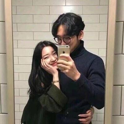 情侣头像两人一张一对，情侣头像，两人一张，一对两张（微信好看的情侣微信头像一对两张）