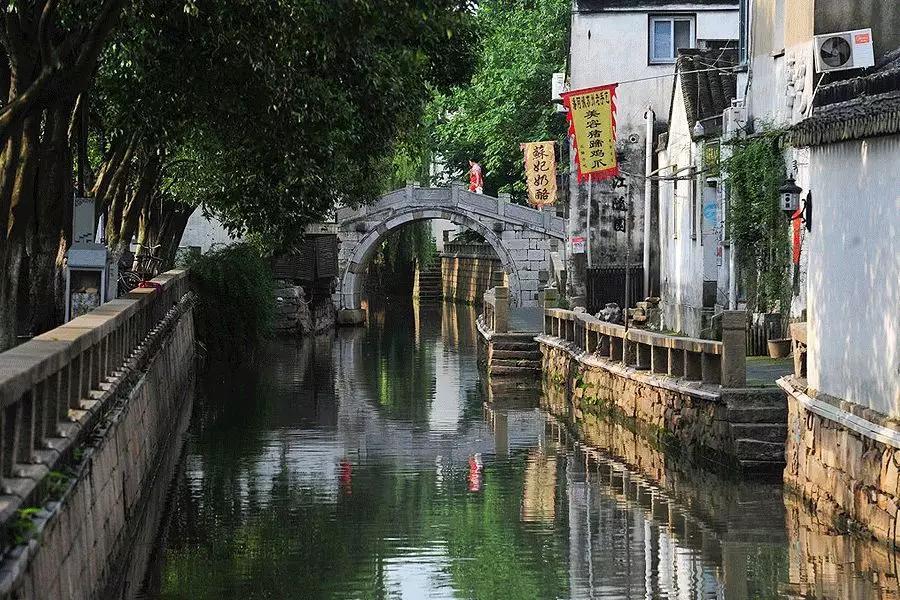 李祖原（2020最丑建筑）