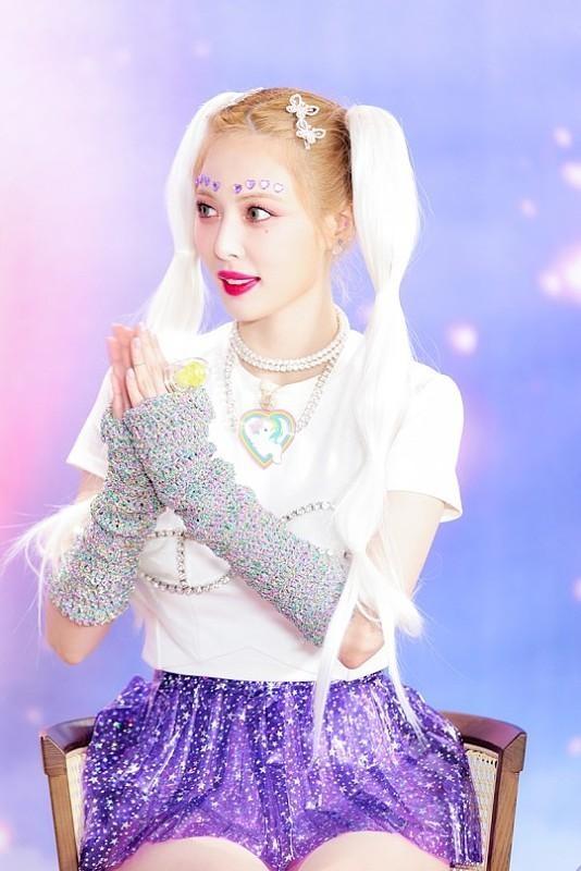 紫色服装如何搭配，紫色服装如何搭配裤子（紫色的服装是真的酷炫）