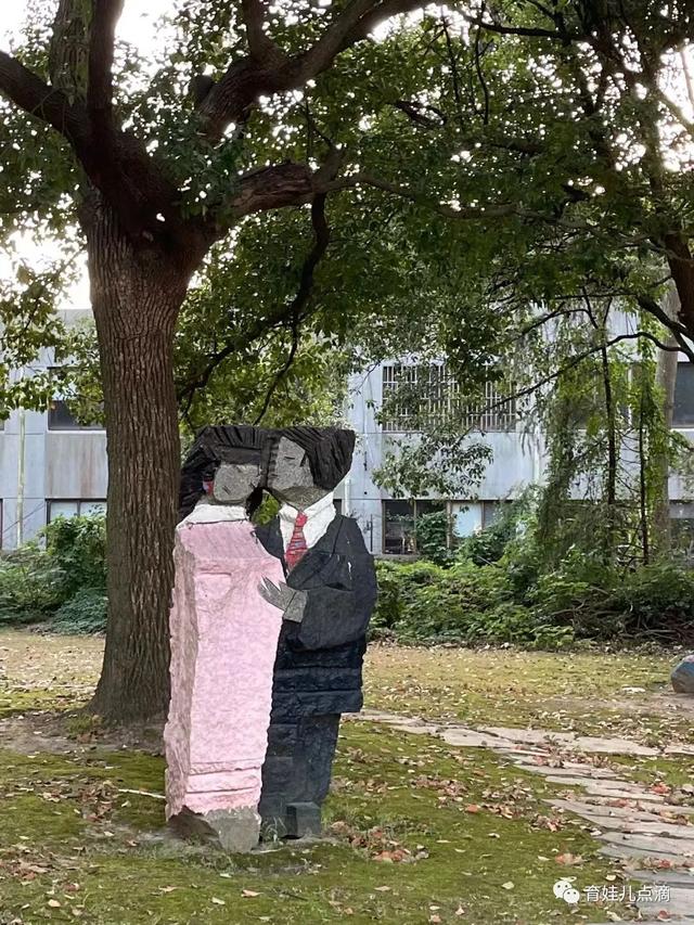 月湖雕塑公园攻略，上海怎么旅游省钱（月湖雕塑公园-面积大人不多除了贵和远其他都很好）