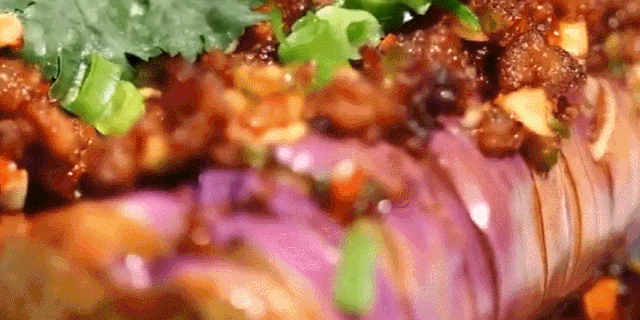 少油版肉末蓑衣茄子，内附蓑衣茄子的切法（家里有微波炉的一定要试试）