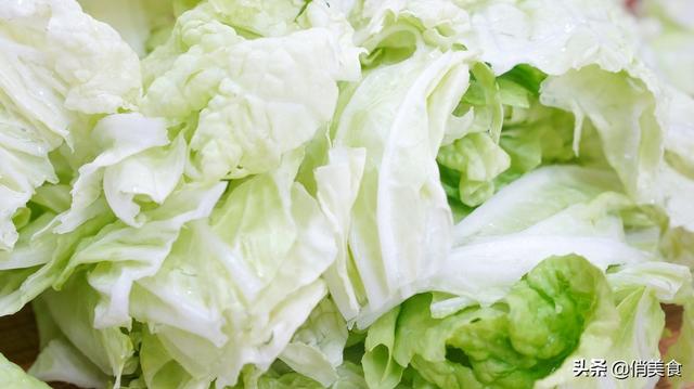 猪肉炒白菜如何做，猪肉炒白菜做法（饺子馆不外传的白菜猪肉馅做法）