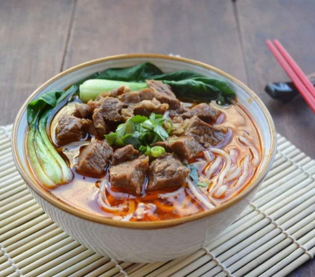 简单的面条做法，面条的做法简单（简单易操作的15种面条做法）