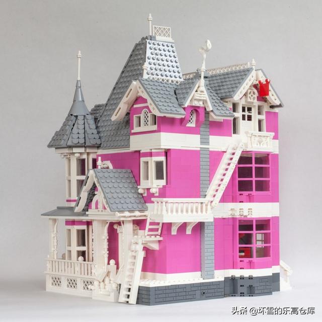 不可思议的20个乐高作品，《鬼妈妈》中的粉红公寓