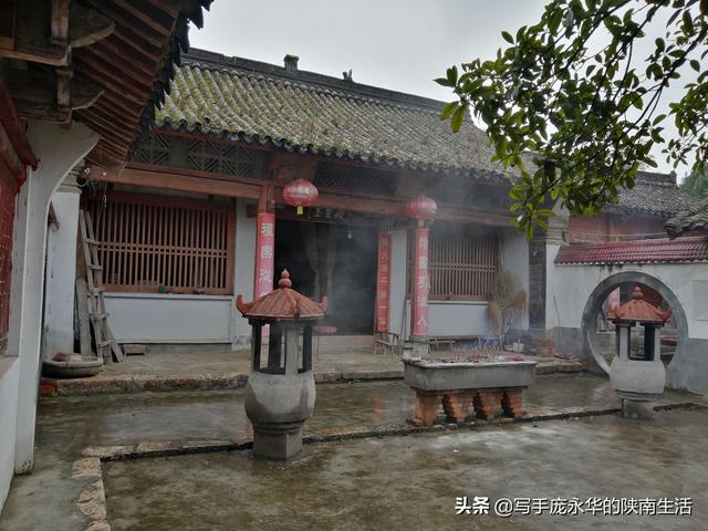 蔡伦墓张骞墓均位于哪里，武侯墓蔡伦墓张骞墓均位于什么地方（我游览陕甘100处古迹）