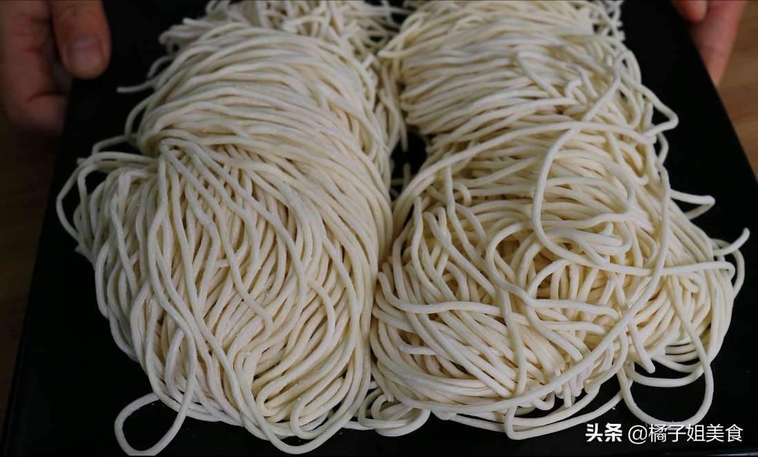 面條新吃法 香脆可口 比沙琪瑪還好吃 大人小孩都愛 做法超簡單-起舞食譜網(wǎng)