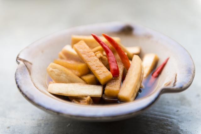 蘿蔔怎麼醃好吃又脆(怎樣醃蘿蔔好吃又脆又放時間長)