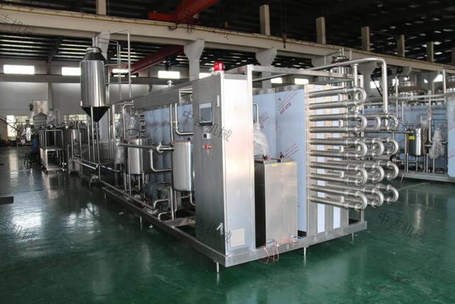 生榨石榴汁方法，石榴汁是怎么榨的（果汁饮料全套生产线设备）