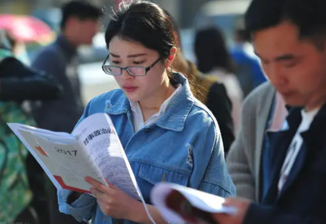 公务员国考和省考有什么区别，国考职位表2023公告（“国考”和“省考”明显不同）