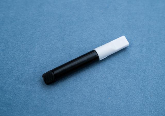 怎么贴手机钢化膜，手机钢化膜怎么贴（贴膜老司机告诉你如何给曲面屏手机贴钢化膜）