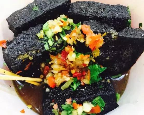 臭豆腐哪里最正宗，正宗长沙臭豆腐（长沙最正宗的8家臭豆腐店）