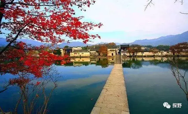 安徽月亮湾自驾游攻略，安徽月亮湾风景区（安徽这5条安徽自驾游经典线路必须去）