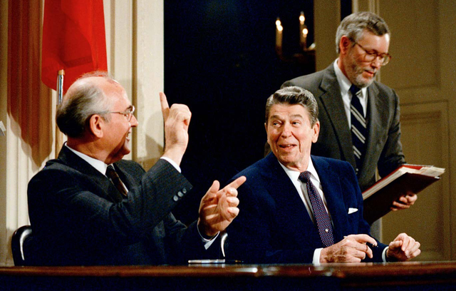 赫鲁晓夫传玉米什么意思，赫鲁晓夫（有个问题困扰每一代领导人）