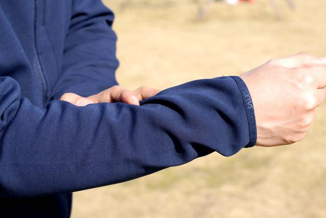 沙里瓦是什么意思，沙乌沙里瓦是什么意思（新年用红蓝新衣组CP-沙乐华男女羽绒服）