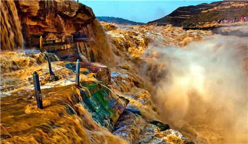 江与河有什么区别，什么叫江、河、海、湖它们之间到底有什么区别（为何黄河是河，长江却是江）
