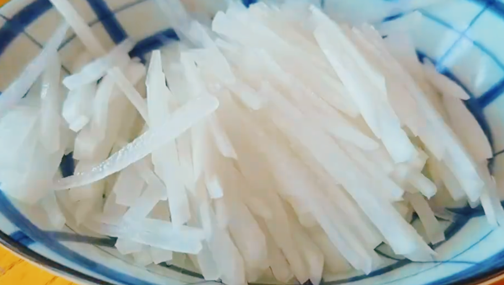 圖片[2]-【蘿卜西紅柿丸子湯】做法步驟圖 教你家常做法 出鍋連湯汁都-起舞食譜網