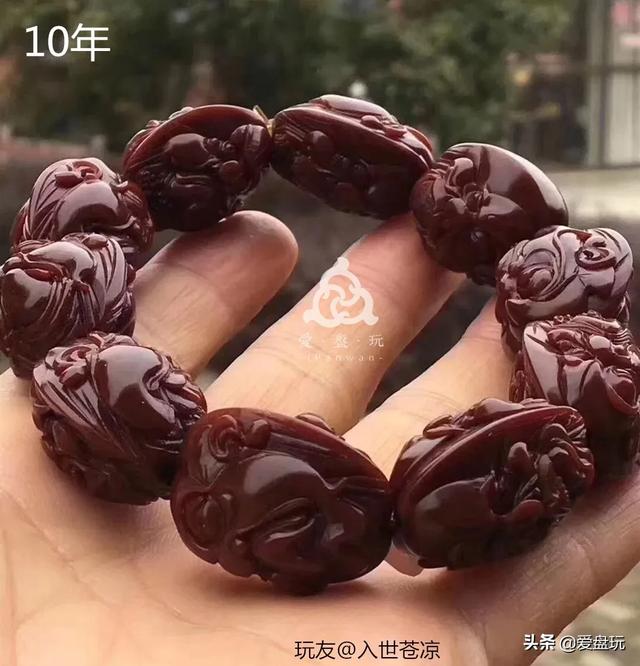 桃核手串的正确盘法（盘了8年的桃核）