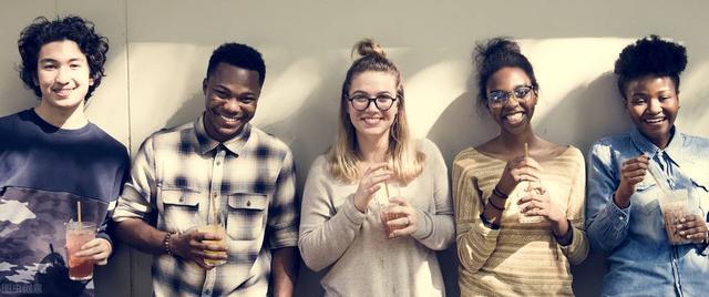 动物马交配，马和人交配（为什么肤色不同的人种）