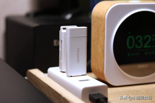 华为手机内存卡，如何安装华为手机的内存卡（华为联手雷克沙推出nCARD存储卡）