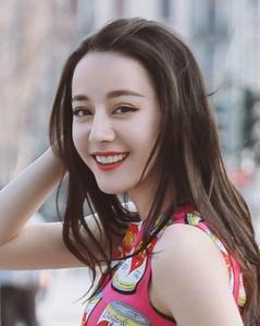 桃花眼双眼皮图片，怎样的眼型才是桃花眼（女生拥有这3种\