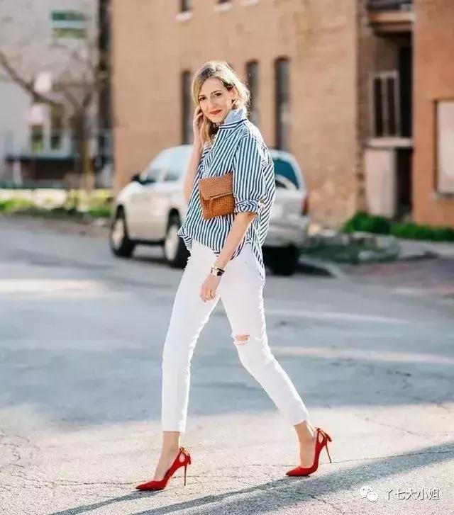 粗跟低帮高跟鞋怎么搭配裤子，气场超强的时髦组合