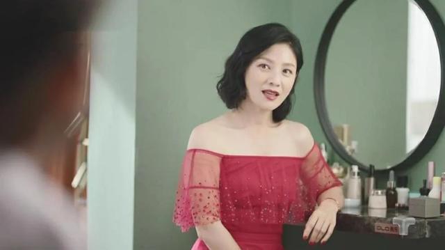 陶昕然是几婚，中国的“国民媳妇”这次终于抽到“王炸”了
