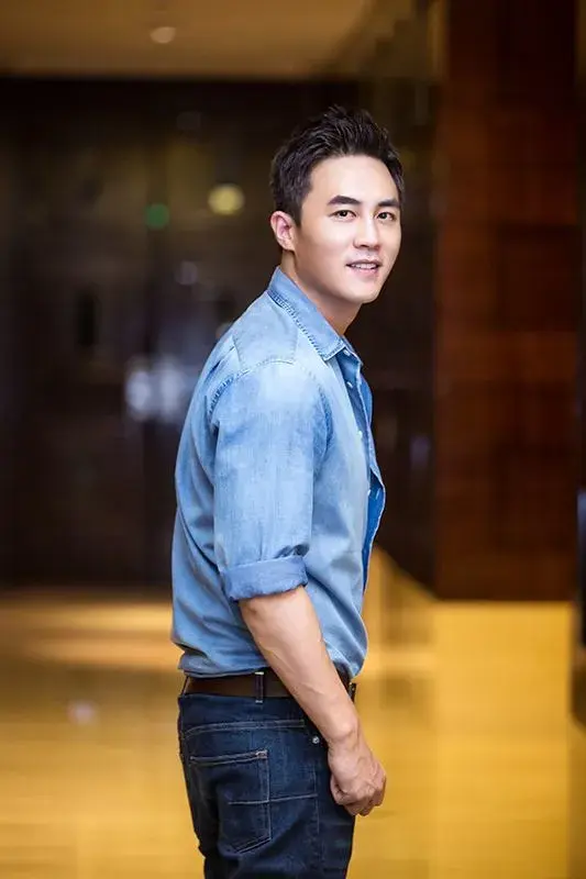 3月20日,由黄晓明,尹正领衔主演,杜淳,马苏,黄圣依等出演的民国爱情剧