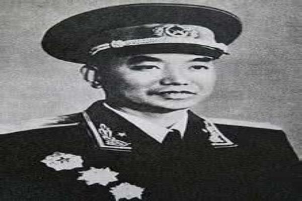 中国十大元帅排名，十大元帅排名（少将都是谁排第一位）