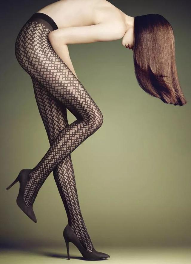 绫是什么丝袜品牌，绫家丝袜款式区别（把丝袜穿好是每个女人的基本功）