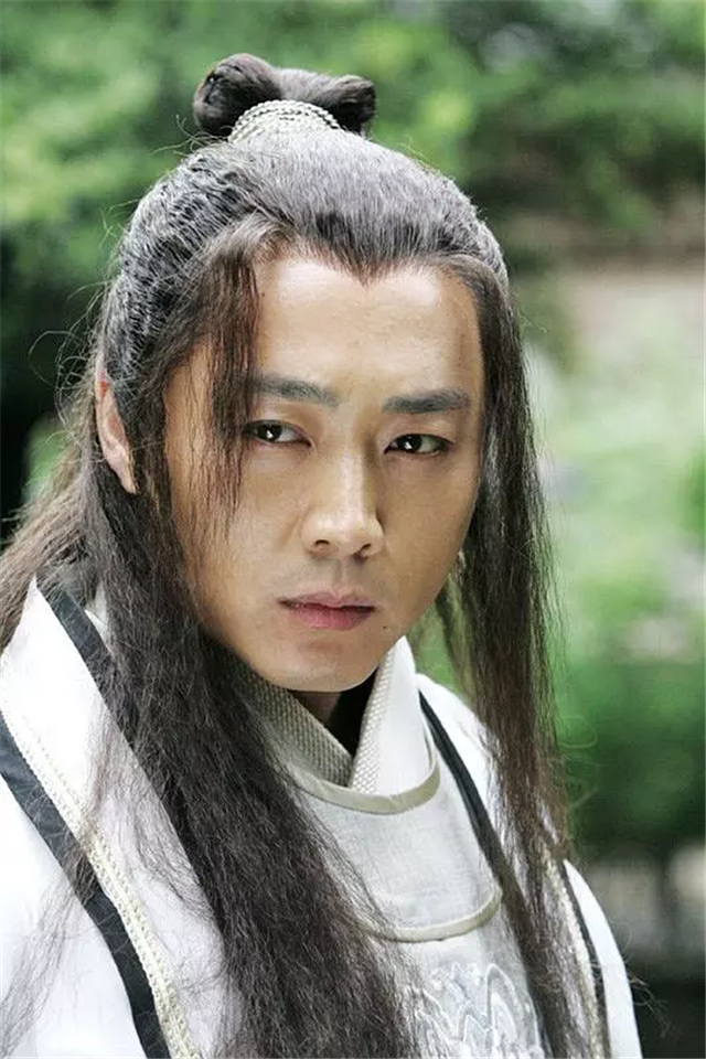 萧蔷演过的电视剧，萧蔷演的聊斋是哪部电视剧（他的经典武侠剧你们看过几部）