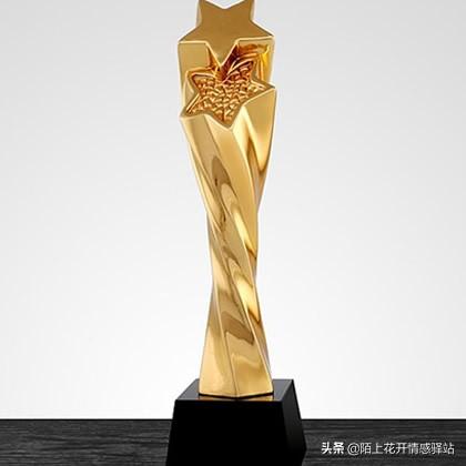 正常男人能忍受多久无性婚姻，正常男人能忍受多久无性生活呢（无性婚姻中，你的他能忍多久呢）