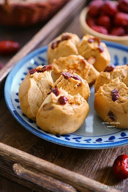 有甜味儿的馒头怎么做，有甜味儿的馒头怎么做的（又香又甜的开花馒头）