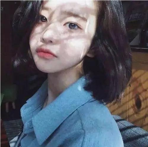 爱自拍女孩必学的姿势，爱自拍女孩必学的姿势有哪些（学好女生最爱的12个自拍姿势）