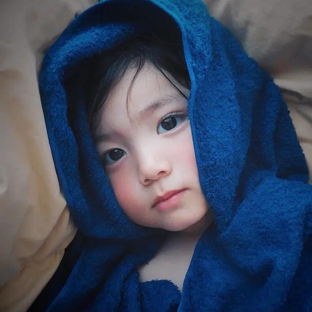 韩国网络最红女孩，韩国颜值超高的小女孩，超可爱，微信头像（2岁大眼萌妹火遍日本）