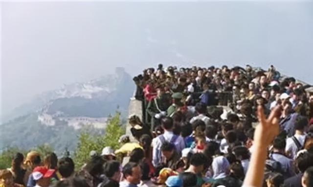 天安门怎么涂色，天安城门颜色怎么涂（不能带娃出省旅游的十一长假）