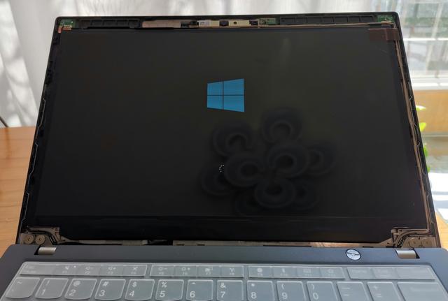 更换显示器在BIOS里怎么设置，换显卡bios要设置（眼睛终于不再受折磨）