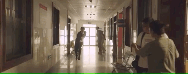 小聋女自幼失聪哪个电影叫什么，小聋女自幼失聪是谁演的（看完郭敬明编剧的《如果声音不记得》）