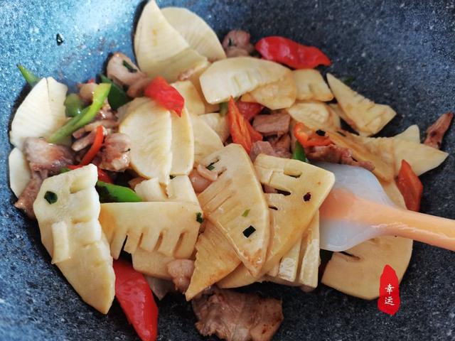 竹笋怎么炒好吃，芦笋怎么炒好吃又香脆（以后不会担心在家炒不好了）