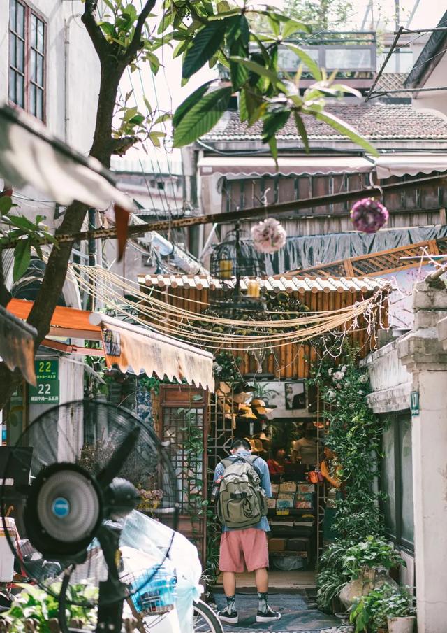 上海田子坊有什么好玩的，上海类似田子坊的地方可以逛的（救救田子坊！别让它消失）