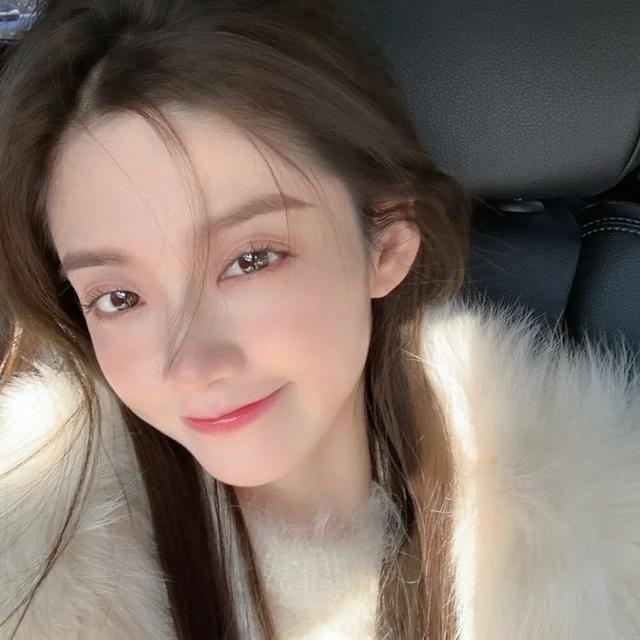 龙应该藏在云里你应该藏在心里，龙应该藏在云里你应该藏在心里表达了什么，微信头像（系列：龙应该藏在云里）