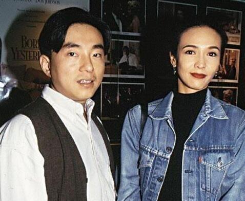 葡萄成熟时歌词，陈奕迅演唱会（陈奕迅的《葡萄成熟时》是写给“不婚族”和“丁克族”的分手歌）