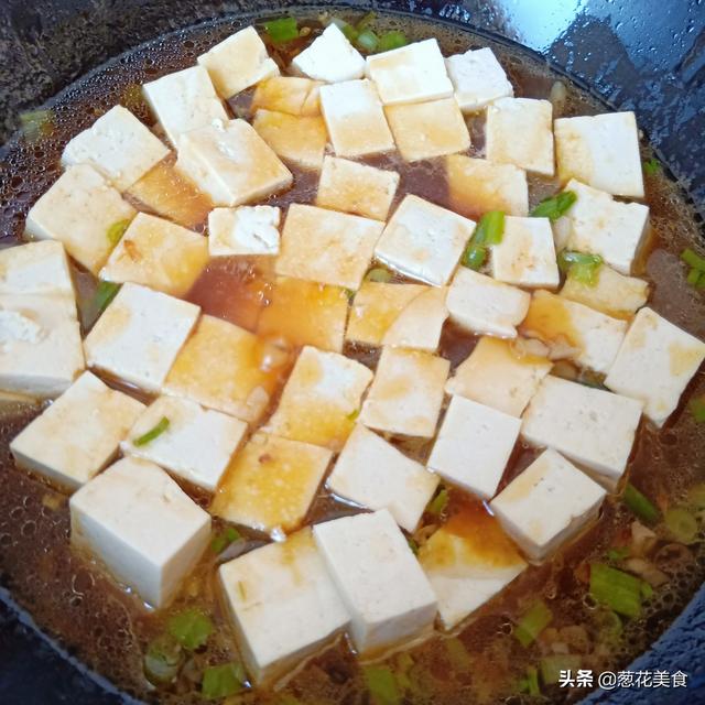 小白菜炖豆腐的家常做法，小白菜炖豆腐的家常做法