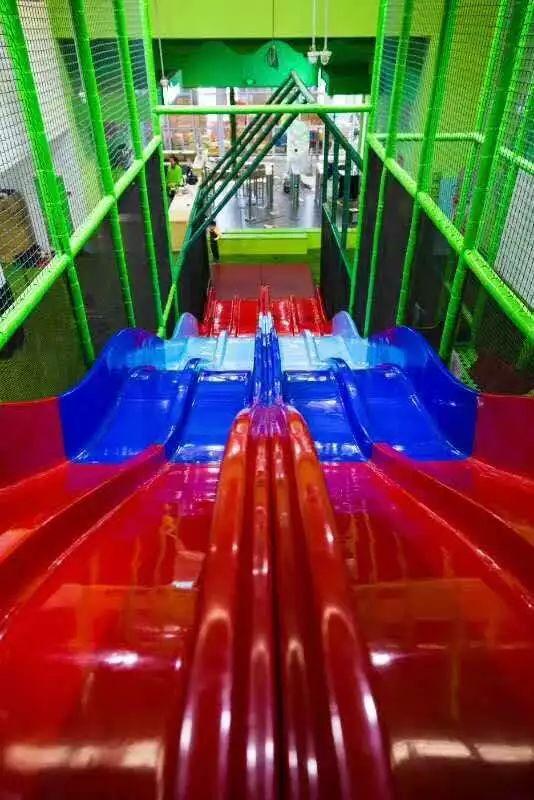 沈阳游乐场，这家2万立方的美式游乐园（沈阳游乐场哪里便宜）